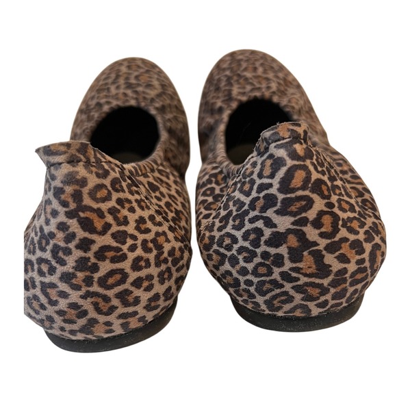 Sabrinas Made In‎ Spain Leopard Print Fabric Ballet Flats - Picture 5 of 7